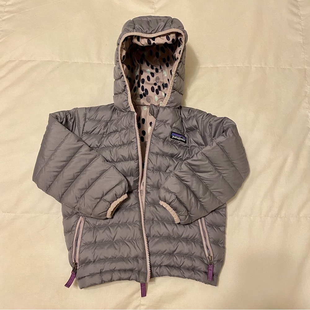 Patagonia Girls Gray Puffer Jacket with Pink Trim